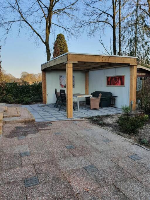 Cozy Chalet For 4 Veluwe Putten Dış mekan fotoğraf